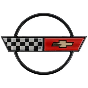 Emblema bandera Chevrolet rojo, negro y blanco para puerta trasera de gasolina Corvette 1984-90 - Imagen 1 de 2