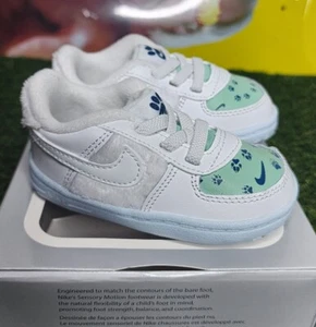Nike Force 1 PAW PRINTS Crib Se Crib Style : Dq6093-100 RARE HTF - Picture 1 of 7