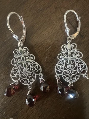 Pendientes colgantes de granate de oro blanco macizo de 14K 4,2 gr  Foto 1 de 4