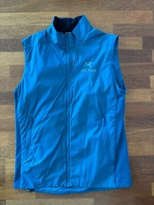 Herren Reissverschluss-Daunen Weste "Atom SL" in hellblau von ARCTERYX in M - Bild 1 von 10