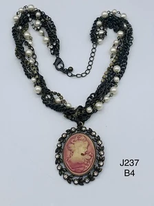 Vintage Rhinestone Chunky Cameo Pendant Necklace 18”+ 3” Extension - Picture 1 of 4