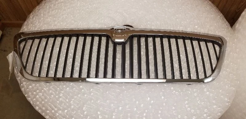 Grille Fits 02-03 BLACKWOOD 1661578 - Image 1 of 4
