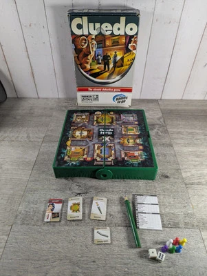 Cluedo - Travel Cluedo Games To Go Compact Travel Set - Complete - Image 1 of 4