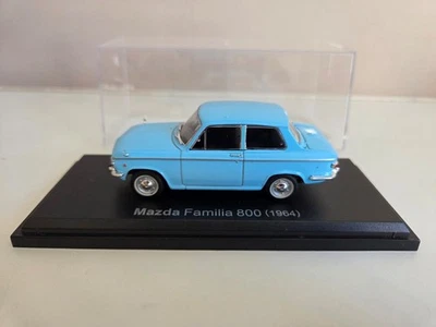 Hachette IXO 1/43 Mazda Familia 800 - Azzurro - 1964 - Immagine 1 di 4