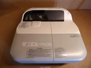 Epson EB-470 Projector Beamer XGA 3LCD 2600 Lumens HDMI - 1,838 H - EXCL REMOTE - Bild 1 von 11