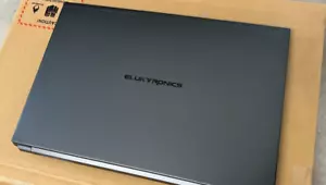 Eluktronics N870HK1 i7-7700HQ Nvidia GTX 1050ti Gaming Laptop (Complete) - Picture 1 of 7
