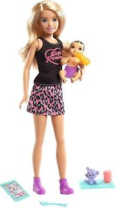 BARBIE SKIPPER BABYSITTERS INC Blonde Doll and Asian Baby Playset GRP13