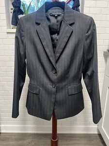 Women's Antonio Melani Black Pinstripe 2 Button Blazer Size 2 - Picture 1 of 5