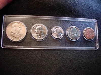 1960 (SMALL DATE) PHILADELPHIA 5 COIN MINT SET ALL BU COINS 90% SILVER!!    #94 - Image 1 of 4