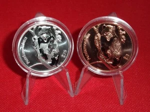 1 oz Silber- und Kupfermedaillen Zombucks World Pandamonium - Bild 1 von 3