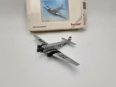 junkers JU 52/3m autriche herpa 1/160 (boite carton  efface sur un cote) - Photo 1/4