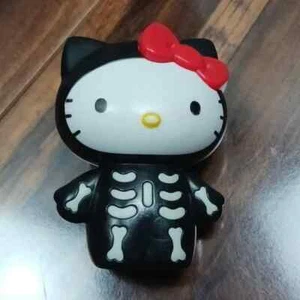 McDonald's 2019 Hello Kitty Skeleton Halloween glow in the dark mini figure - Picture 1 of 4