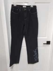 WOMEN'S COVINGTON EMBROIDERED JEAN. SIZE 12. NEW! - Picture 1 of 5