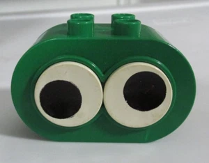 Lego Duplo Googly Eyes Primary Green 2X2 Head Block Movable Vintage - Picture 1 of 2