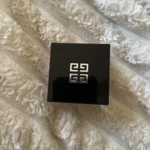 Givenchy Prisme Libre Loose Powder ~ 3 Voile Rose ~ Original Formula Brand New! - Picture 1 of 4