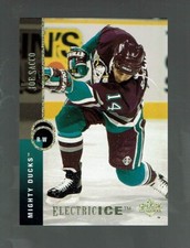 1994-95   Upper Deck  Electric ice    Joe Sacco     #166