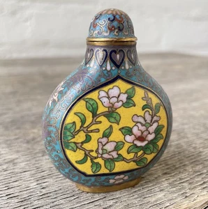 Estate Vintage Chinese Floral Cloisonne Enamel Snuff Bottle Asian Antique - Picture 1 of 7