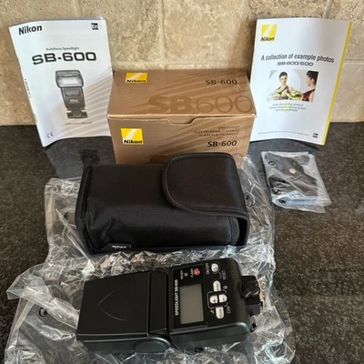 NEW Nikon Speedlight SB-600 Shoe Mount Flash AF Autofocus w/ Case Manual Box NIB - Image 1 of 4