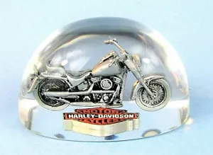 PISAPAPELES PUBLICITARIO HARLEY DAVIDSON LUCITE con interior de motocicleta de peltre 2005 - Imagen 1 de 8