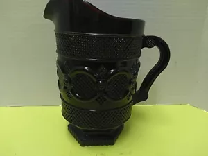 Drink Pitcjer Vintage Avon 1876 Rubino Rosso Capo Cod Collezione Pitcher Piedi - Foto 1 di 24