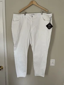 Ava Viv Jeans Womens Plus Size 24 White Mid Rise Skinny Stretch 46x29” NEW/Tags - Picture 1 of 9