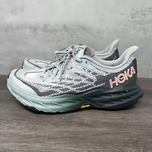 Lotto scarpe da corsa HOKA Speedgoat 5 Trail donna 9 One One grigio acqua - Foto 1 di 13