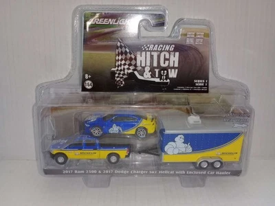 Greenlight Hitch & Tow Chase - Michelin Dodge Ram, зарядное устройство Hellcat и прицеп - Изображение 1 из 4