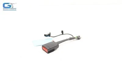 2024 CHEVROLET TRAX ПЕРЕДНИЙ ЛЕВЫЙ ВОДИТЕЛЬ СТОРОНЕ РЕМНЯ БЕЗОПАСНОСТИ ПРЯЖКА OEM - Изображение 1 из 4