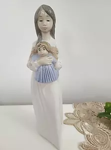 Retired Zaphir By Lladro Girl with her Doll Spain Porcelain - Bild 1 von 8