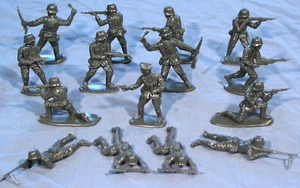 Matchbox WWII German Infantry - 15 54mm unpainted GRAY figures mint sealed bag - Picture 1 of 1