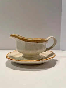 Mikasa Garden Club Fresh Floral Gravy Boat & Plate Stoneware EC400/EB801 - Picture 1 of 5
