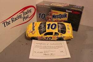 2000 Jeff Green Nesquick 1/24 Team Caliber Preferred NASCAR Diecast Autographed - Picture 1 of 2