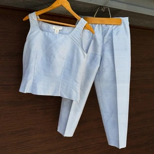 Tuta vintage JONES NEW YORK blu e bianca in seta a quadri senza maniche top 4P pantaloni 8P - Foto 1 di 14