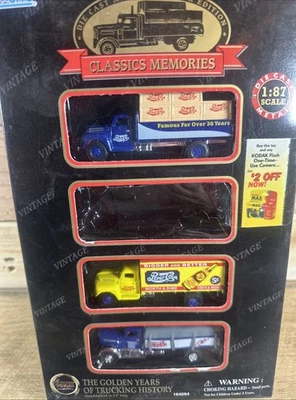 Juego de 3 camiones de juguete Pepsi Cola de metal fundido a presión escala 1/87. Camiones HO Pepsi Foto 1 de 4