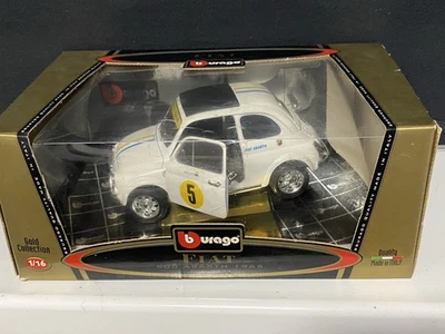 Burago 1/16 Fiat 500 1965 - Image 1 of 3