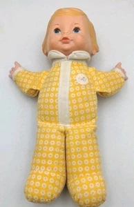 Vtg Fisher Price 1975 13" Honey Lap Sitter Baby Doll #208 Yellow Soft Cloth Body - Picture 1 of 14