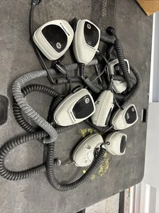 Lot of 8 Motorola Palm Microphone HMN1090C/HMN1090B As Is/ Sign Of Wear And Tear - Picture 1 of 7
