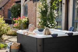 Premium MSpa Whirlpool Outdoor Oslo Plus, 2025 - 180x180x65cm - Bild 1 von 19