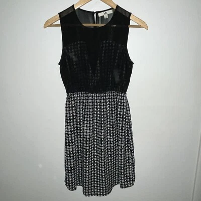 Vestido para mujer Ya Los Angeles mezcla de seda negro sin mangas talla pequeña Foto 1 de 4