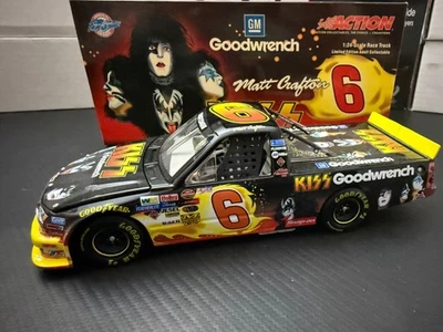 Acción 1/24 NASCAR 2004 Matt Crafton #6 KISS GM Goodwrench Silverado 1 de 1752 Foto 1 de 2