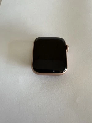 Apple Watch SE 40 MM Aluminum Ceramic Case GPS + LTE For parts Only - Image 1 of 4