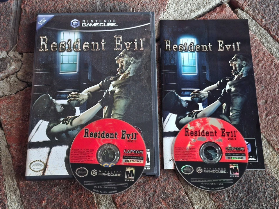 Resident Evil Nintendo GameCube Complete CIB Black Label Tested - Image 1 of 1