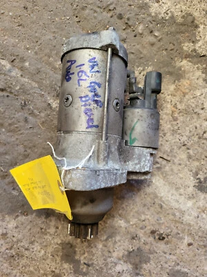 Volkswagen Golf SE 2013 1,6 L TDI motor de arranque Bluemotion DSG coche 0AM911023M Foto 1 de 4