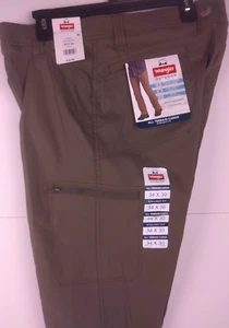 Wrangler Flex Green Outdoor All Terrain Stretch UPF Cargo Pants Size 34-30 - New - Picture 1 of 16
