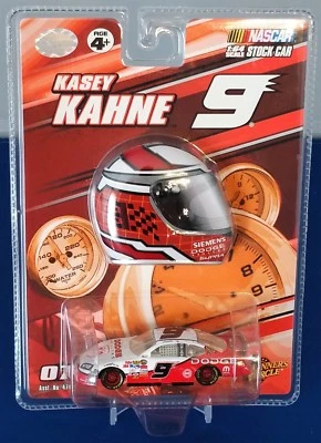 2007 Winners Circle #9 Kasey Kahne with Racing Helmet 1:64 Dodge Dealers Charger - Image 1 of 3