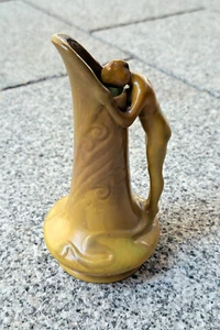 Art Nouveau Zsolnay vase by Apáti Abt Sándor and Mack Lajos round stamp - Picture 1 of 12