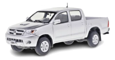 Toyota Hilux 2005 Rare Argentina Diecast Pickup Truck Scale 1:43 With Magazine - Image 1 of 4