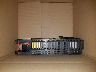 2003-2011 MERCEDES W211 E320 E350 E500 REAR SAM FUSE BOX RELAY CONTROL MODULE - Image 1 of 4