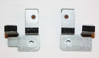 Juego de soportes de montaje en pantalla interna par R/L--Vizio 32" LCD TV E320AR Foto 1 de 4