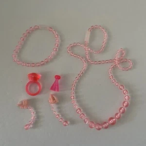 Pretty Pretty Princess Game Jewelry Pink Set Earrings Necklace Bracelet Ring - Picture 1 of 1